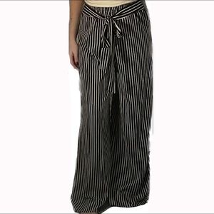 Black & White Striped Wide Leg Pants🤍